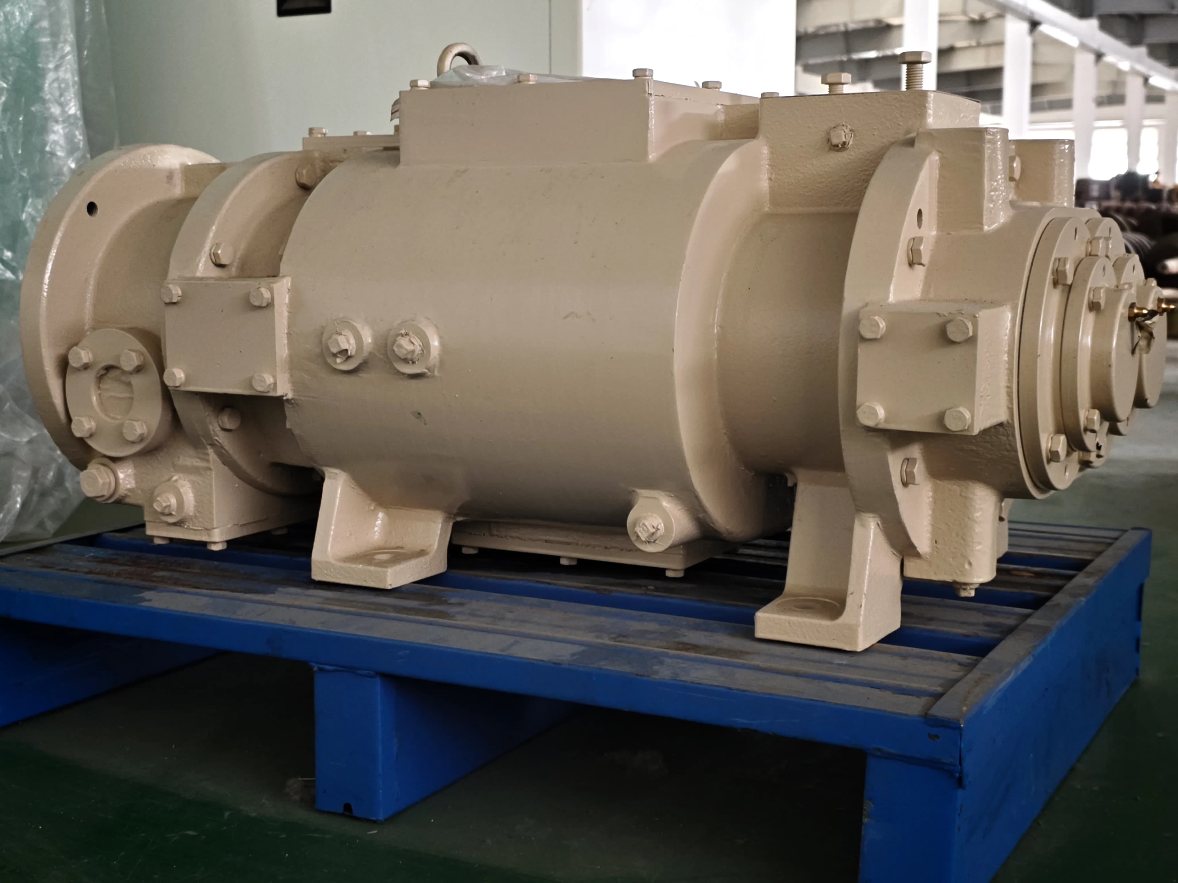 QGR Series dry screw vacuum pump product photo